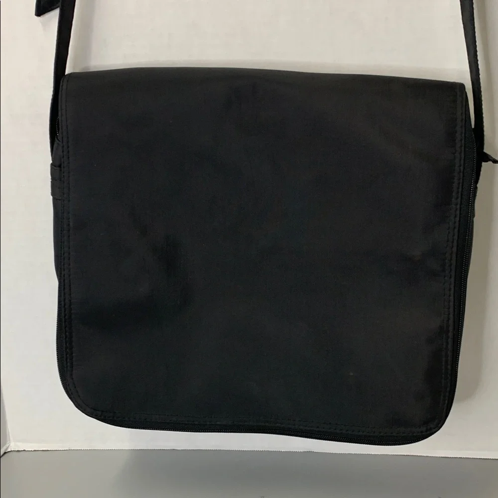 NEW YORK STYLE Classic Messenger Bag